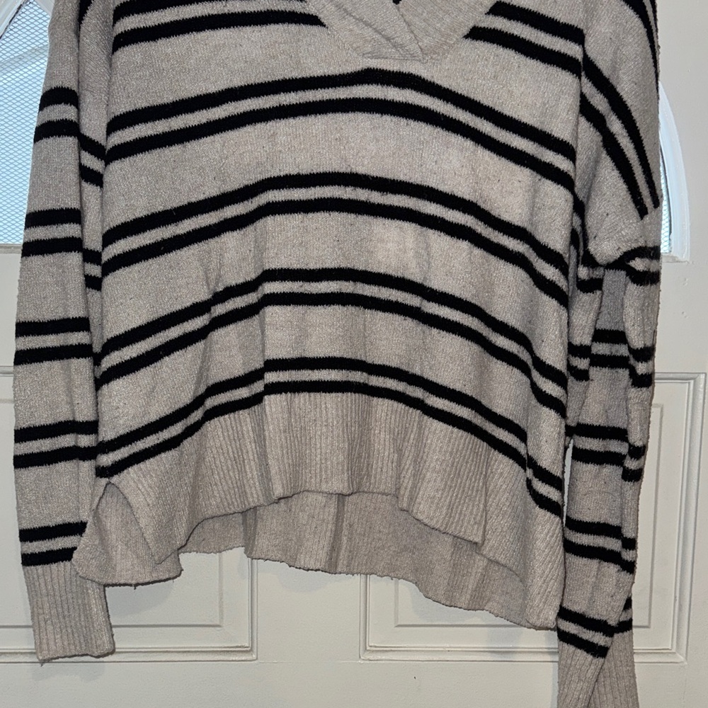 Striped V-Neck Sweater - Picture 3 of 6
